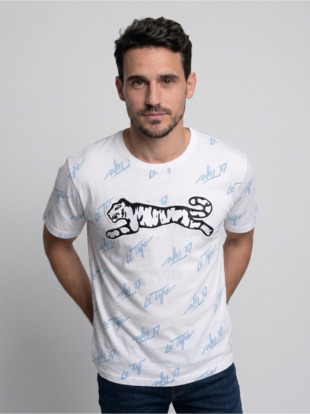 LE TIGRE Men’s Downhill Tiger Logo Graphic Tee